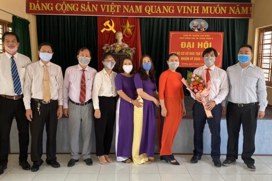 Ảnh chào mừng Đại hội Đảng bộ Trường Cao đẳng Giao thông vận tải Trung ương V lần thứ XV, nhiệm kỳ 2020-2025