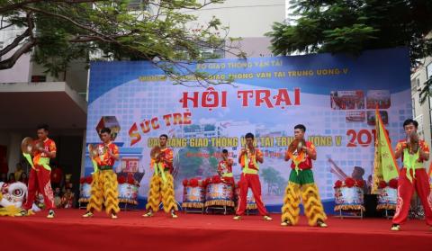 Hội trại truyền thống "Sức trẻ Cao đẳng Giao thông vận tải Trung ương V" năm 2018