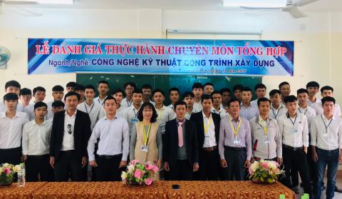 Lễ Đánh giá thực hành chuyên môn tổng hợp nghề Công nghệ kỹ thuật công trình xây dựng năm 2020