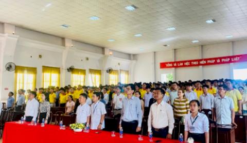 Trường Cao đẳng Giao thông vận tải Trung ương V tổ chức Lễ tổng kết và trao học bổng khuyến khích học tập học năm học 2023-2024