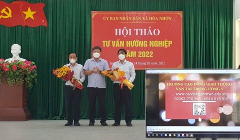 Trường Cao đẳng Giao thông vận tải Trung ương V tham gia Hội thảo tư vấn hướng nghiệp do UBND Xã Hoà Nhơn (Hoà Vang) tổ chức