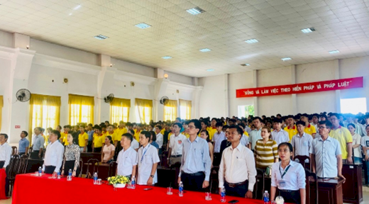 Trường Cao đẳng Giao thông vận tải Trung ương V tổ chức Lễ tổng kết và trao học bổng khuyến khích học tập học năm học 2023-2024